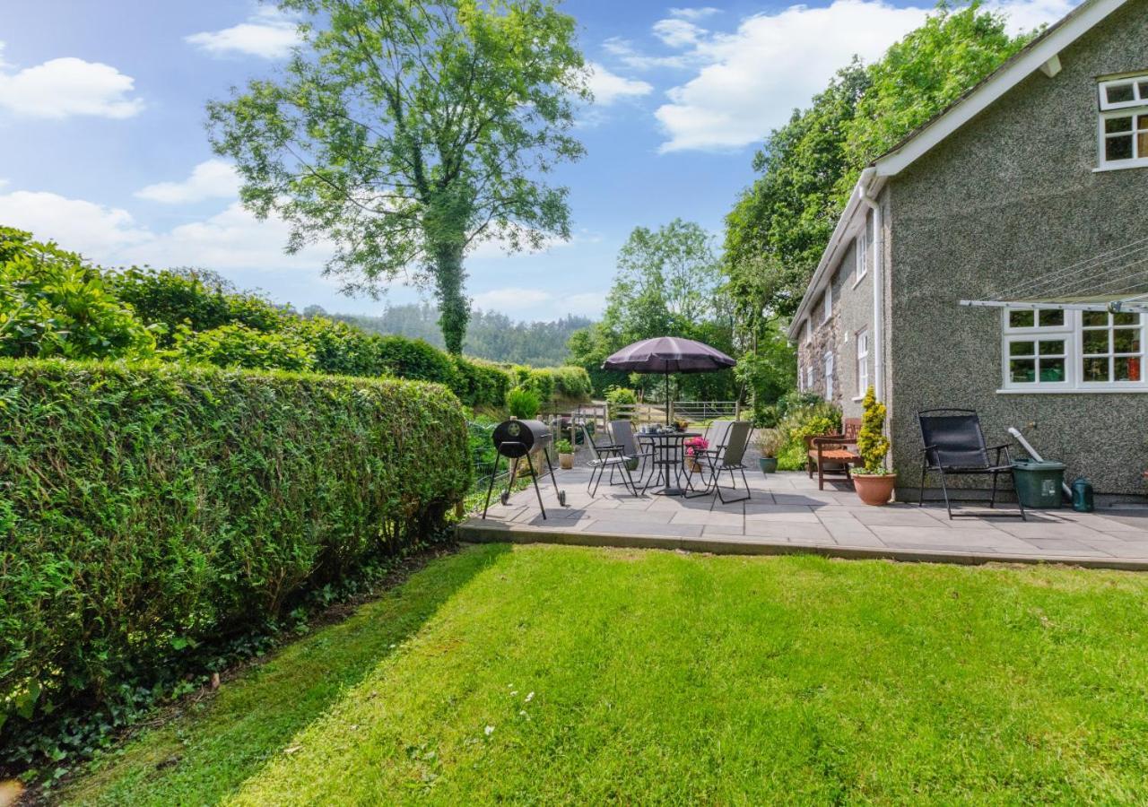 Gors Villa Llanfair Caereinion ภายนอก รูปภาพ